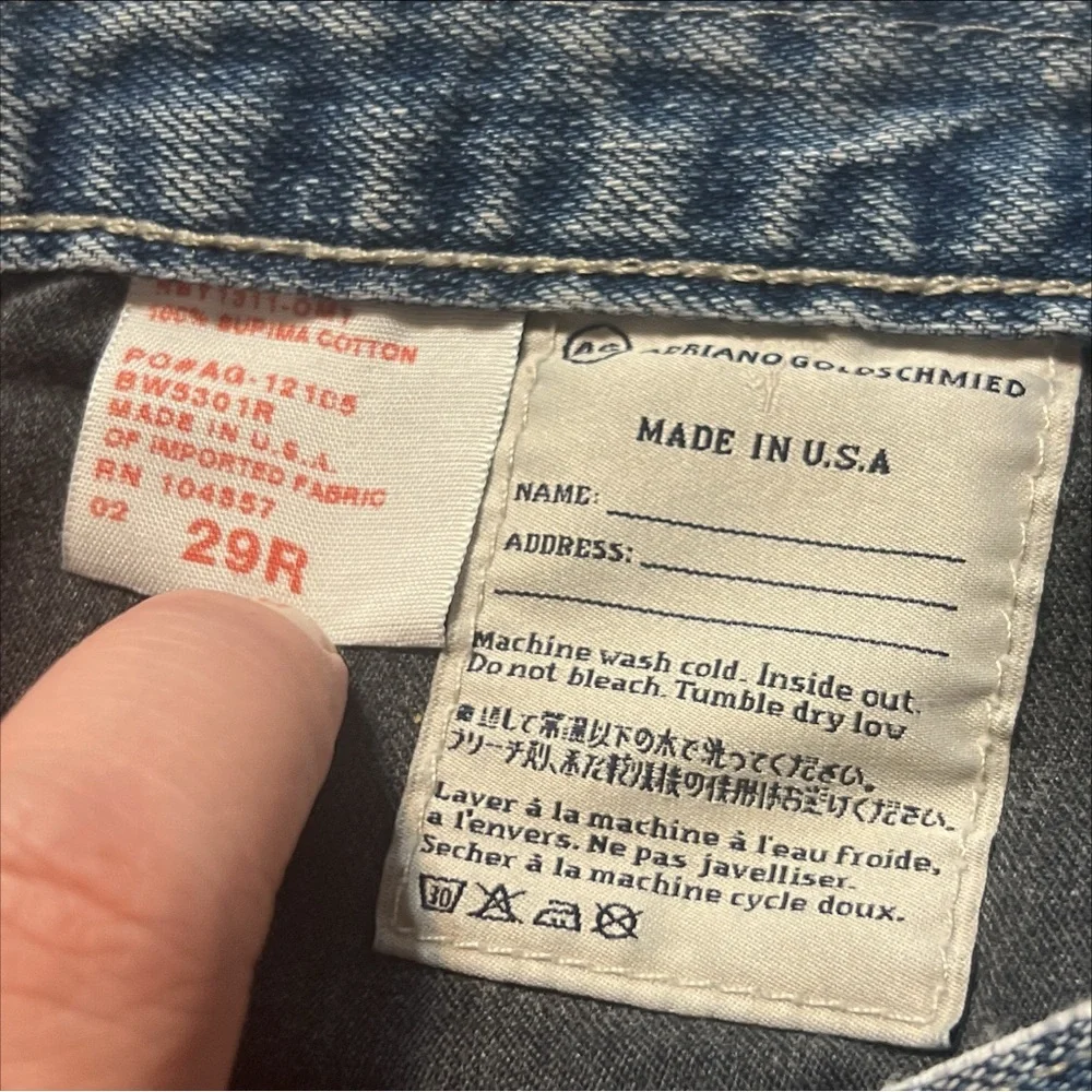 Adriano Goldschmied Womens The Pixie Roll Up Short Light Blue Distressed‎ EUC